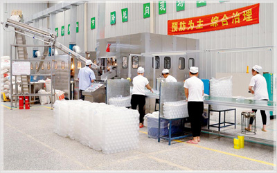 吹塑生產(chǎn)設備